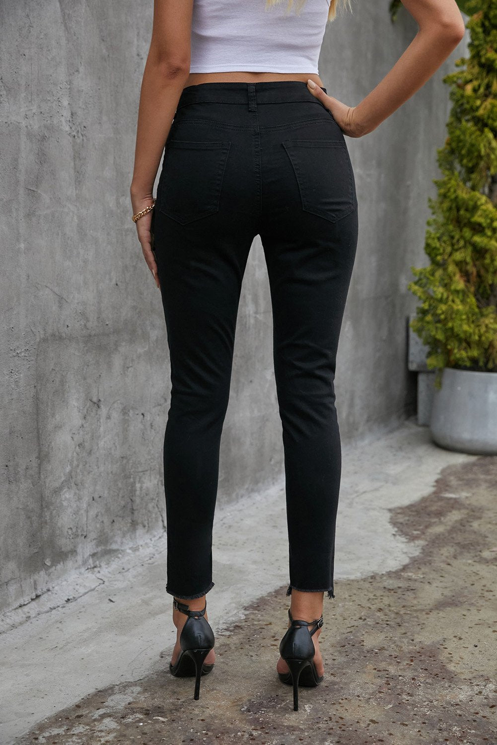 Black High Waist Cropped Denim Jeans Women's Plain Style & Frayed.